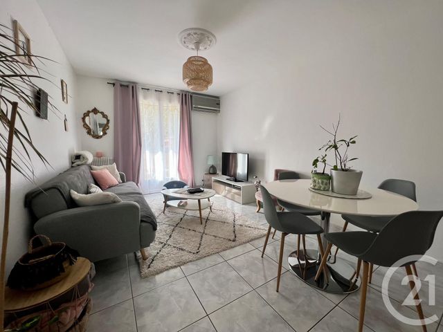 Appartement F3 à vendre - 3 pièces - 58.6 m2 - NICE - 06 - PROVENCE-ALPES-COTE-D-AZUR - Century 21 Optimmo