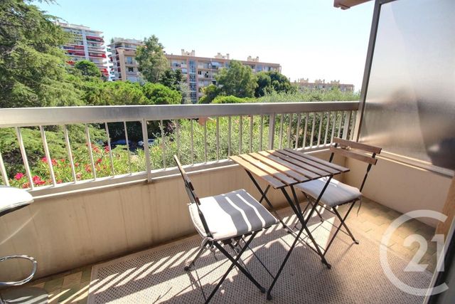 Appartement F1 à vendre - 1 pièce - 30.0 m2 - NICE - 06 - PROVENCE-ALPES-COTE-D-AZUR - Century 21 Optimmo